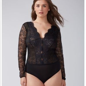 Lace body suit